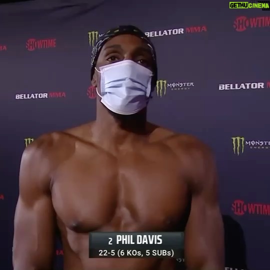 Phil Davis - 1.8K Likes - LET’S EAT!!👊
.
.
.
.
.
.
#mmatraining #mmafitness #fitnessgym #fitnesspageforall #fitnessclub #fightlife #fighterlife #successfulmindset