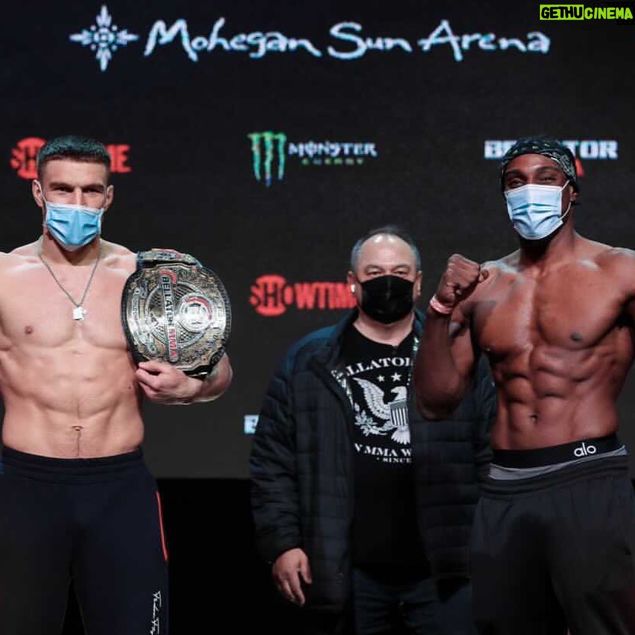 Phil Davis - 1.9K Likes - Weigh ins are over. Now it’s time to eat!
#bellator257 ....
.
.
.
.
.
#mainevent #fighter #fightlife #allornothing
#eyeofthetiger #beastmode #psualumni #psuwrestling