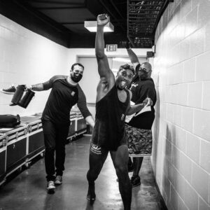Phil Davis Instagram - Full time clowns 🤡 #bellator266. 📸 @thefoxidentity 

.

.

.

.

.

.
.
.
#mmatraining #mmafitness #fitnessgym #bellatormma #fitnesspageforall #mmaworld #fitnessclub #fightlife #fighterlife #mmawrestling #wrestling #psuwrestling
#monsterenergy
#successfulmindset