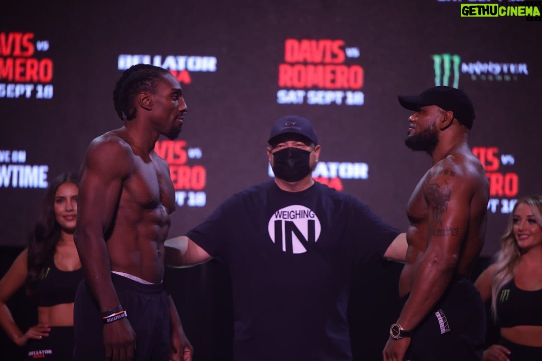 Phil Davis - 3.5K Likes - Weighed in… ready to go. #bellator266 📸 @blanca_marisa_garcia
.
.
.
.
.
.
.
.
#mmatraining #mmafitness #fitnessgym #bellatormma #fitnesspageforall #mmaworld #fitnessclub #fightlife #fighterlife #mmawrestling #wrestling #psuwrestling
#monsterenergy
#successfulmindset
#fighterdiet #mmaworkout #mmalifestyle #mmagold #abs #absondeck