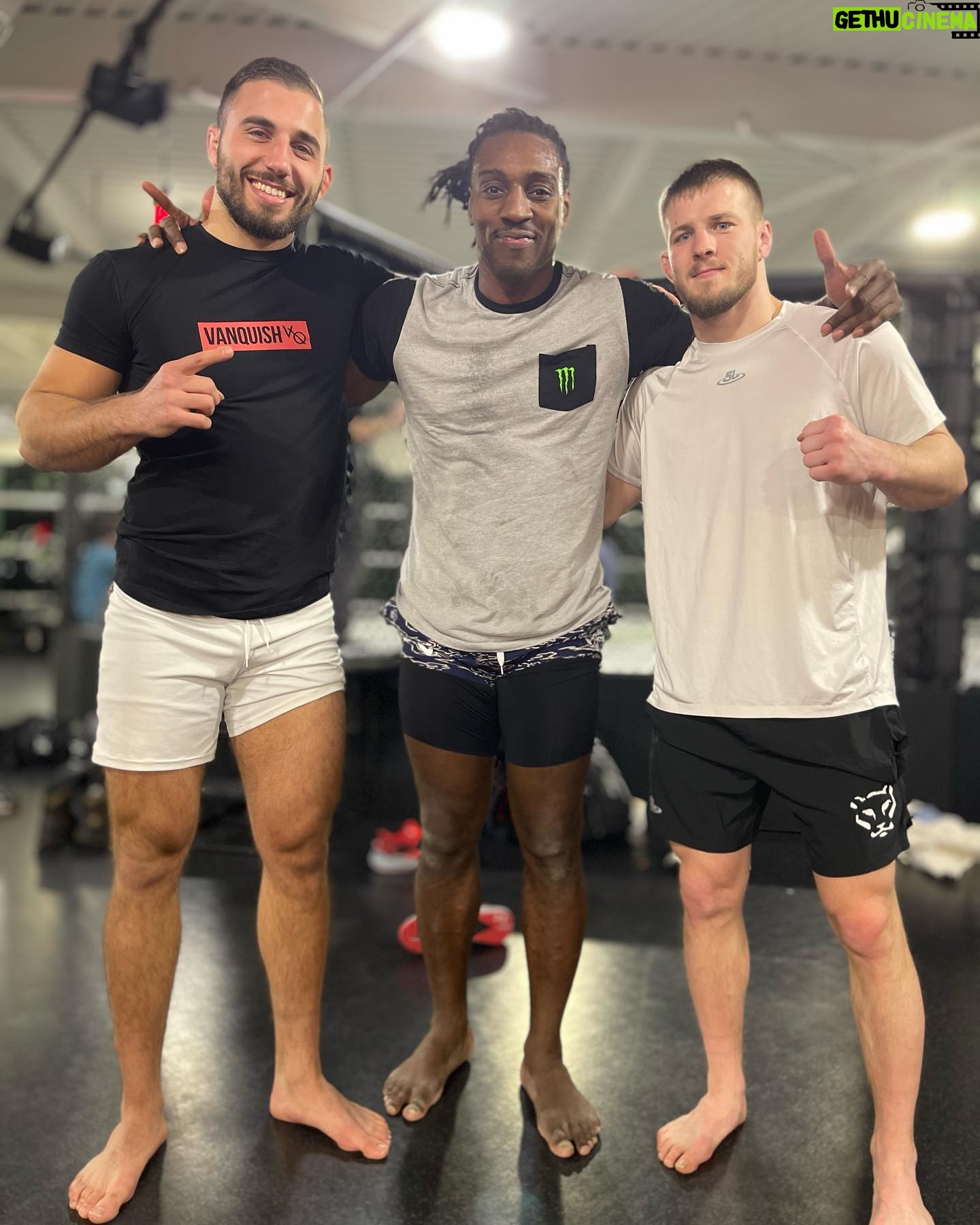 Phil Davis - 1.2K Likes - Penn State family #weare #ufc285