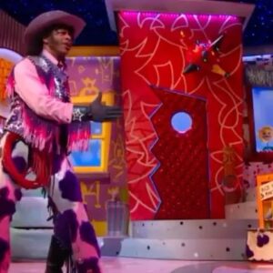 Phil LaMarr Instagram - There are no words to describe the joy and wonder of walking in the shoes of one legend, Phil Hartman, alongside and thanks to another, @peeweeherman! Though it’s heartbreaking to live without them both now, these two fellow @thegroundlings will live forever in my head, heart, humor AND FEET! #rippaulreubens #peeweeherman #philhartman #groundlings #broadway