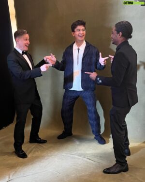 Phil Wang Instagram - Thank you @bafta for letting me present the 2024 BAFTA Games Awards. What a thrill and privilege for someone who always told his parents games were art actually. Got to meet the original Lara Croft (Shelley Blond), Max Payne’s face (@samlakewrites), and even got to do the Spidermen meme with two actual Spidermen (@yurilowenthal @officialnadjijeter).

Congratulations to all the winners and nominees. What a dream of a night!

📸: @alexingramphoto @bafta