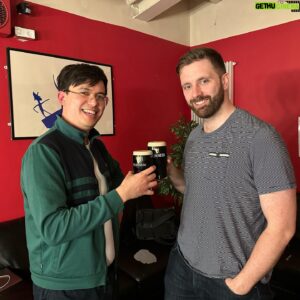 Phil Wang Instagram - Spring leg of Wang in There, Baby done! Thanks to everyone who came. Every show a privilege and delight. Big up my superb support acts @pierrenovellie and @fatiha.elghorri. And my adoring gratitude to @pbrownllan who managed the *heck* out of the whole thing. And of course @avaloncomedy for getting everything together behind the scenes.

I’m back on tour in the autumn, when we’ll all have heard ‘Padam Padam’ 3,546,000 times. Some new places, some triumphant returns. Check out my website to see if I’m coming at you 
🍂🎙️👲🏻