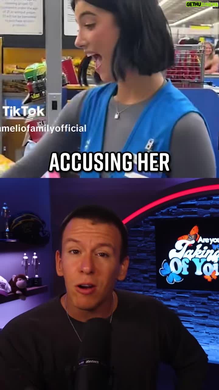 Philip DeFranco - 4.5K Likes - Charli DāAmelio Accused of āPoor Person Cosplayā #CharliDAmelio #Dixie #Entertainment #DeFranco