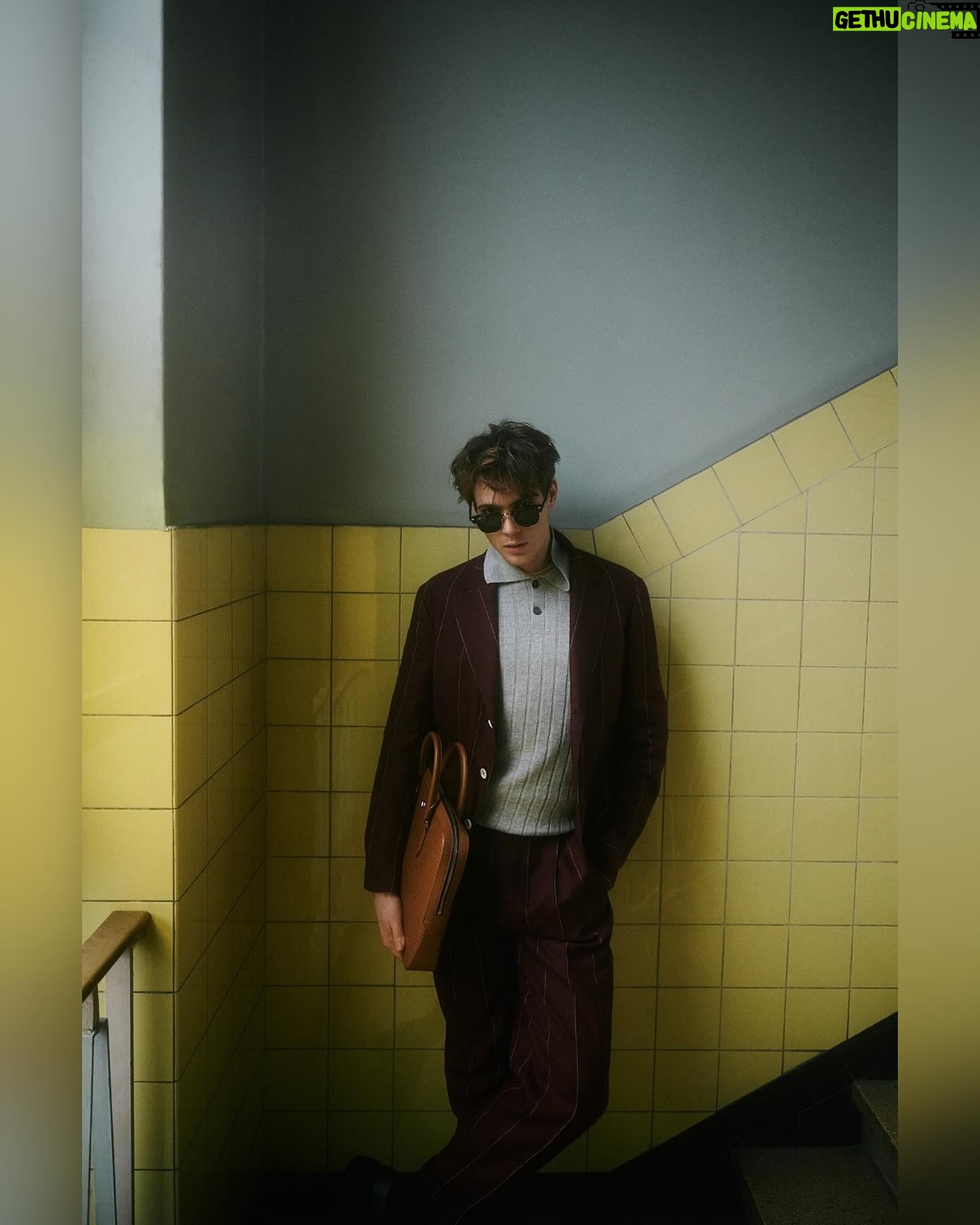Philip Froissant - 4.8K Likes - Throwback Thursday, MrICON pt3 this time in color cause spring is in the 🏡and in my veins🫀🌸 #icon #mricon #april #april
Photo @alex_wtb
Styling @daniel.sartore
Hair Make-Up with @labiosthetiqueparis
@joerg_oppermann @maja__botic botic
Production @repberlin
Ac @lexi.gundlack @sebastian.eichelberger
Special thx @inga_griese @needagency for making this happen ❤️