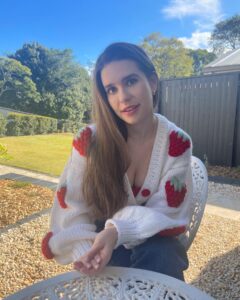 Actress Philippa Coulthard HD Instagram Photos and Wallpapers October 2023