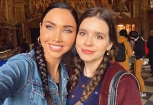Philippa Coulthard Instagram - Happy birthday @jessicagreen 🥳✨ Can’t wait for more adventures around Europe, and I know you’re excited for all the art galleries and museums I will drag you into along the way 💕
