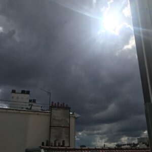 Philippine Stindel Instagram - Ciel de cette semaine sans filtre 😎🌄