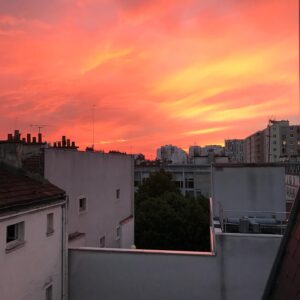 Philippine Stindel Instagram - Ciel de cette semaine sans filtre 😎🌄