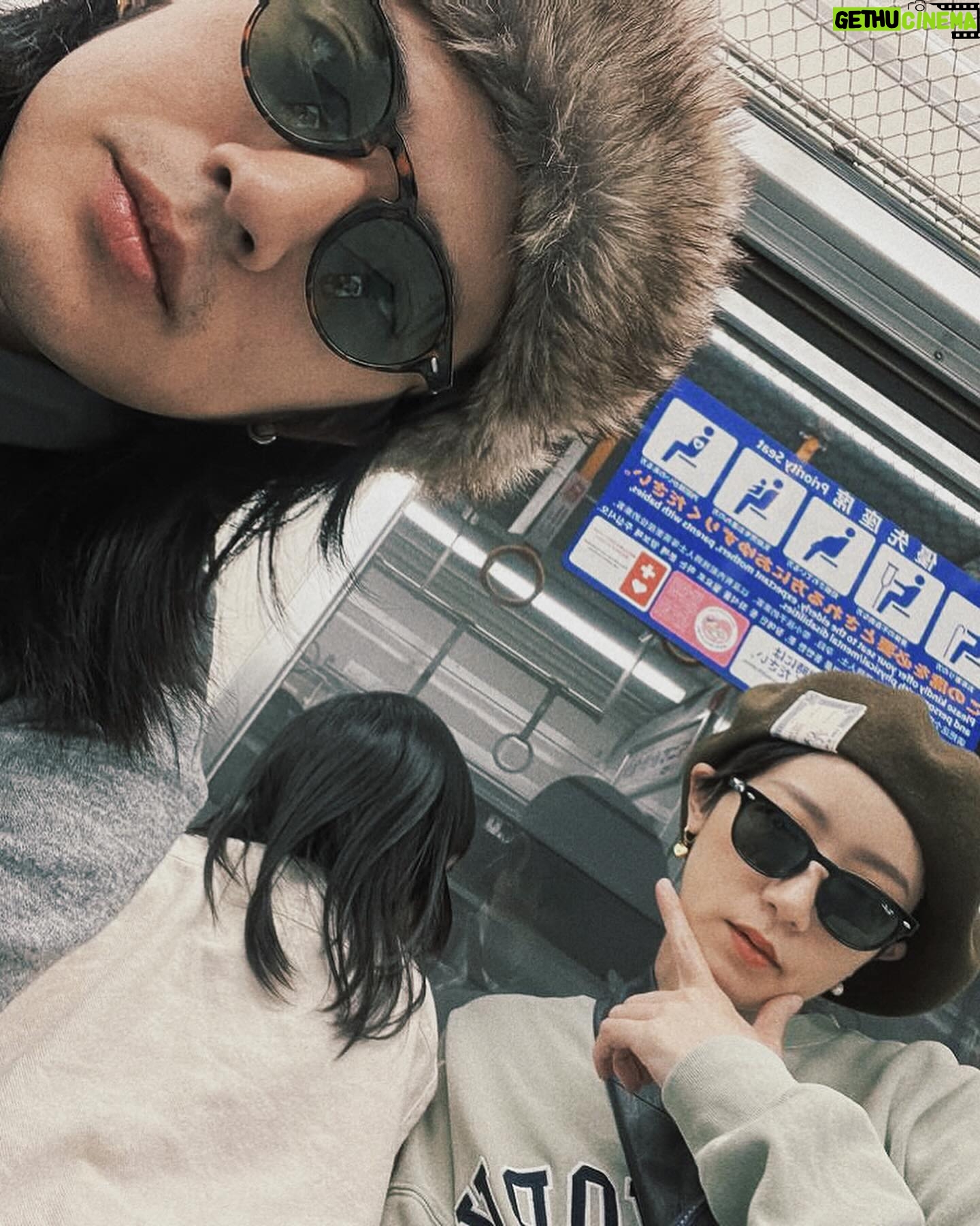 Phoebe Lin - 220 Likes - 👨👩👧