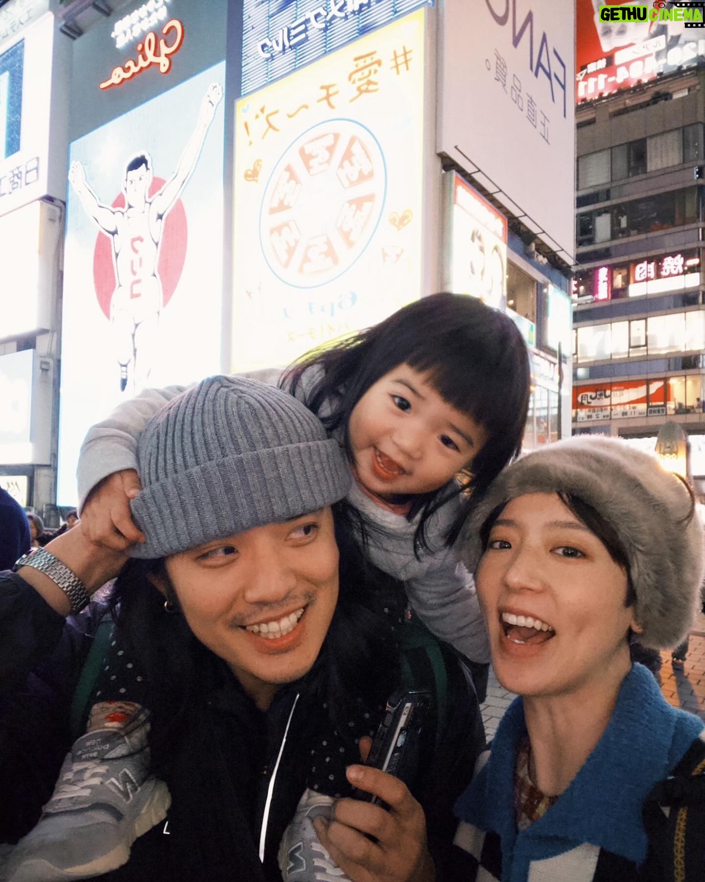 Phoebe Lin - 1K Likes - 爸爸說要幫妳圓夢(´・ω・`)
#手臂跟頸椎持續惡化中