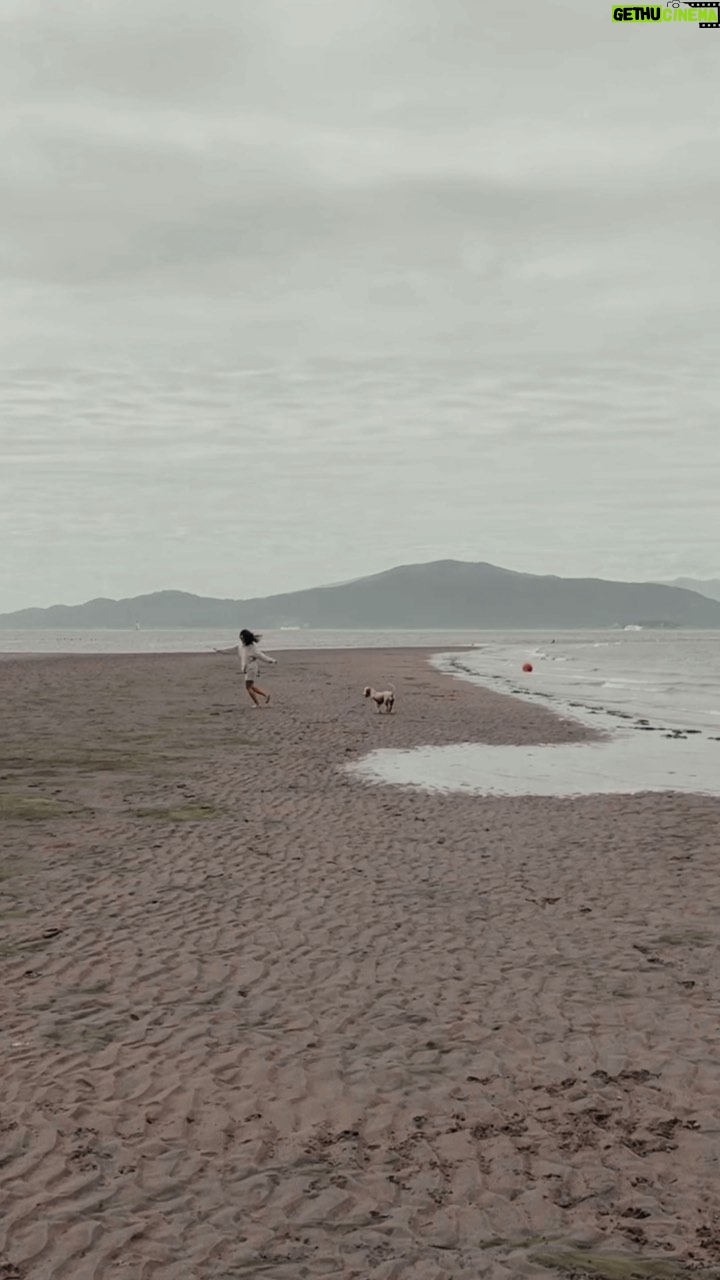 Phoebe Miu - 3 Likes - me, ob & the ocean. a love story.