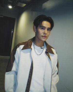 Phromphiriya Thongputtaruk Instagram - 🖤