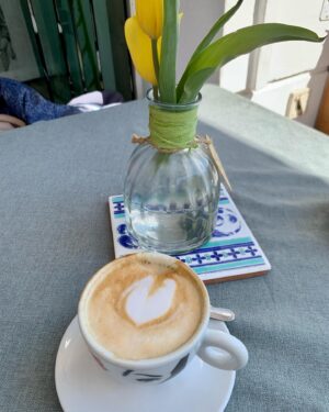Phunthida Phairuangkij Instagram - ☕️🌷🎨
