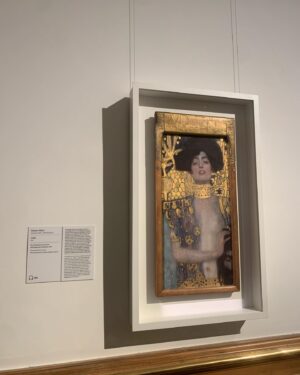 Phunthida Phairuangkij Instagram - Klimt of us✨