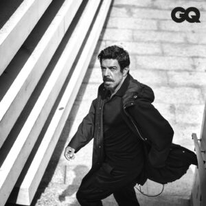 Pierfrancesco Favino Instagram - Ringrazio la crew di @gqitalia per avermi dedicato la cover di ottobre, questo speciale servizio fotografico e la sincera, autentica, intervista di @audiffredi 

#GQottobre2020

Editor in chief: @audiffredi
Fashion Director: @nikpiras
Art Director: @federigogabellieri
Photographer: @studiojohansandberg
Fashion Editor: @nicoloandreoni
Video Director: @roiretard
Grooming: @gasseroman
Look: @dior

@carryover_pr 
@rivayacht 
@mate_it