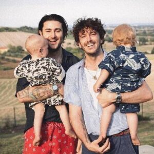 Pierfrancesco Favino Instagram - Da qualche anno ho il piacere e la fortuna di collaborare con @nickcerioni . Se qualcuno ha ancora insensati dubbi sulla legge Zan farebbe bene a leggere l’ intervista che ha dato a @teresaciabatti su @7corriere 
Link nelle stories.