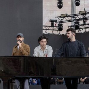 Piero Barone Instagram - Questa sera, in prima serata su Canale 5 e @mediasetinfinity, il primo appuntamento con #Tuttiperuno.