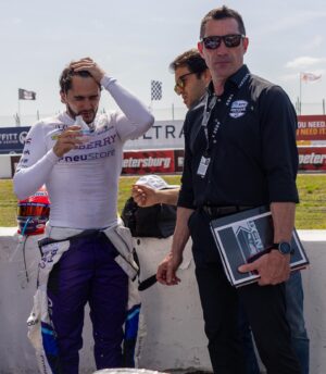 Pietro Fittipaldi Instagram - I am already missing the Florida weather… Já estou sentindo falta do clima da Flórida 😅