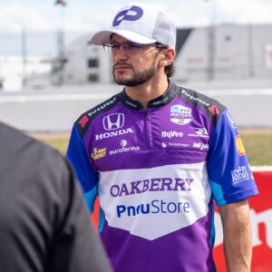 Pietro Fittipaldi Instagram - St. Pete 🌴 New track for me, looks cool! Lots to learn and looking forward to a great start of the season. 🇧🇷 St. Pete parece ser uma pista bem legal! Temos muito pra aprender ainda mas estou muito motivado para enfrentar esse desafio! Bora! 💜