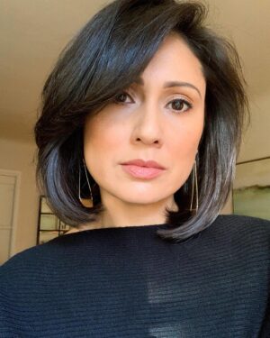 Pilar Holland Instagram - Got an audition today which means I get to get all fancy. And by fancy, I mean style my hair and put makeup on. 🤪 #covidlife 

But seriously, look at this haircut! My sister-in-law @heidiatketer cut it a few weeks ago. I must say, I look goooooood! 💁🏻‍♀️ If you’re up in the Bay Area follow her account and book your appointment for when @ketersalon opens back up. 💇🏻‍♀️ #bayareahairstylist 

#haircut #hairstyle #actor #ilookgood #posh #fancypants #feelingfabulous #auditiontime