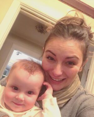 Pınar Töre Instagram - Officially my favorite person ever. #bestbabyever #mygirl #talkinboutmygirl #ada #youngpadawan