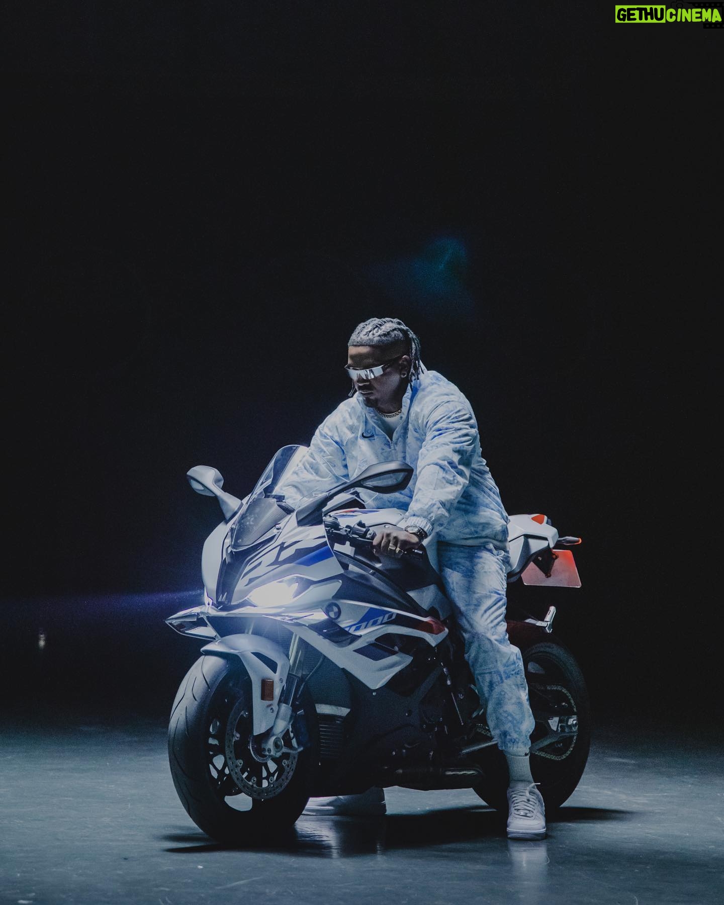 Plutonio - 53.3K Likes - 28.FEV.2025 (Meo Arena) já no YouTube 🎫
.
.
.
Bilhetes à venda nos locais habituais 🙏🏾