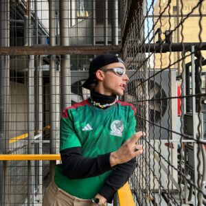 Pol Granch Instagram - 💚💚💚💚 y pensar q hace una semanita estaba en esta linda ciudad!!! Nos vemos prontito ❤️❤️❤️❤️Este año espero conocer más lugares, más gente, todo el arte posible de tos laooooos!!! Os amo graxias x estar siempre cunmigu 🥺