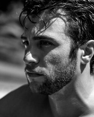 Pol Monen Instagram - A Bigger Splash 
📸 @andresgarlujan