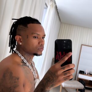 Polimá Westcoast Instagram - MUSICAAAAAA NUEVAAAAA>