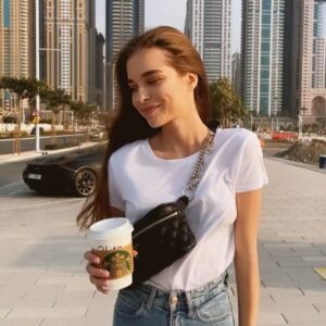 Polina Nosykhina Instagram - Здесь  могла бы быть реклама Старбакса,но они не проплатили 😎