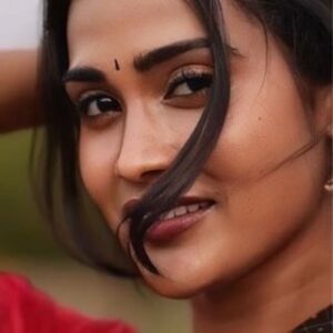 Poornima Ravi Top 100 Instagram Photos and Posts