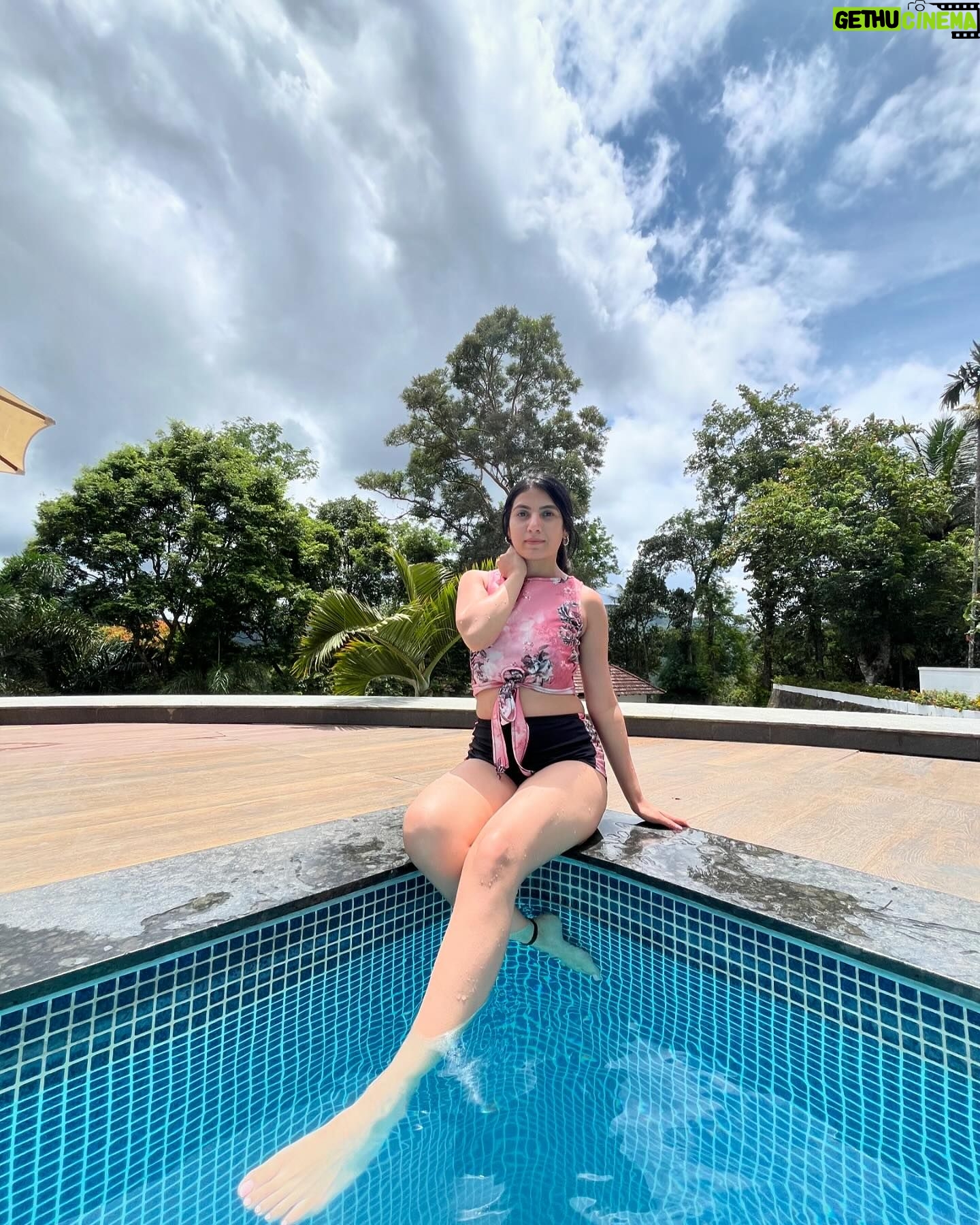 Poorti Arya - 3 Likes -
