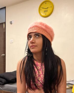 Poorti Arya Instagram - It Only Has To Make Sense To You 🩷