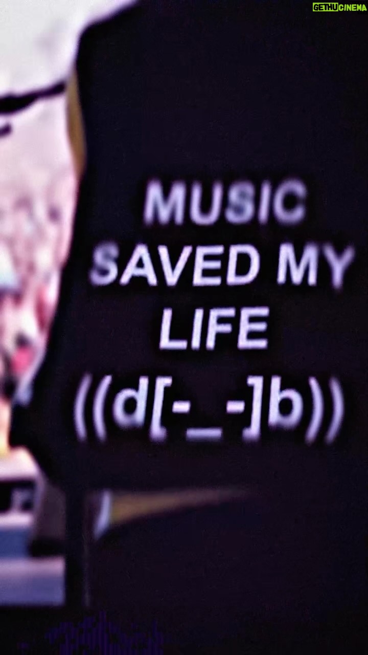 Porter Robinson - 20K Likes - you might be in the russian roulette lyric video. it’s online now ~