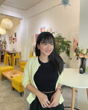 Praewpannarai Sansanapitayakorn Instagram - Officially 25 🎂🤍
อายุ 25 ในวันที่ 25 เดือน 5 🥳