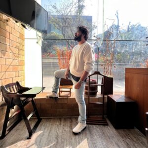 Prajwal Devaraj Instagram - Radiating confidence! Because self-love is the best accessory ⚡️ #confidenceiskey