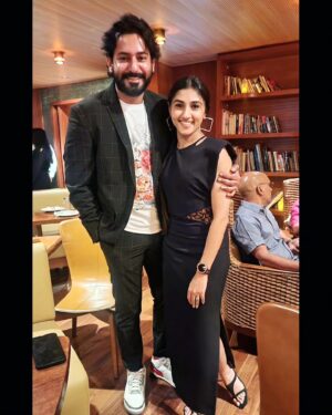Prajwal Devaraj Instagram - The right vibe is like a magnet for joy – find it, feel it, and uplift yourself!🧿❤️