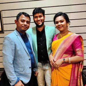 Pranab Kr Nath Instagram - Last night #hangout with dada boudi anniversery, @barshaproduction, @debasmitadasbiswajitdas, at Agartala. 

#party #pictureoftheday #picture #pictures #photo #photo #photographyeveryday #photography #pgotolover