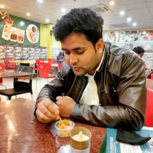 Pranab Kr Nath Instagram - If you aren’t somewhat crazy in the head, I’m afraid we can’t be friends. Life is too short to be serious all the time. So, if you can’t laugh at yourself, @pranabkrnathact @barshaproduction @debasmitadasbiswajitdas @filmi_feed @filmibeat_insta 

#pictureoftheday #pic #pictures #dailyphoto #picoftheday #motiongraphics #photography #photoshoot #photographyeveryday #photolovers #picturelove #actor #artist #indianactors #musically