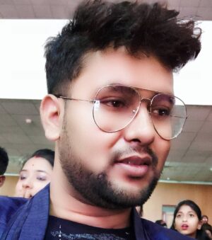 Pranab Kr Nath Instagram - Mood Pranab Kr Nath
@pranabkrnathact

#colors #beardstyle #beard #actor #bollywoodstyle #traditional #explorepage #explore #instafeed  #photography #stylistphoto #face #instalover #foryou #happiness #loveyourself #photo #menhairstyle #trending #explore #instapic #positivity #trend #boy #fashionmodel #indian #peace #brand #fashionstyle #instamood #trending #explorepage #publicfigure
