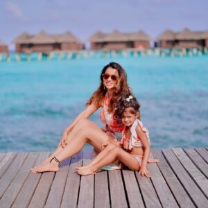 Pranitaa Pandit Instagram - Twinning with my mini-me 💕 

Wearing - @tizzi.official 
Sunglasses- @fabiobiancoeyewear 

#Twinning #MiniMe #MotherDaughter #MatchingOutfits #DoubleTrouble #LikeMotherLikeDaughter #FamilyGoals #MomLife #CuteKids #Fashionista #MomAndDaughter #Motherhood #Parenting #OOTD #LoveMyKid
