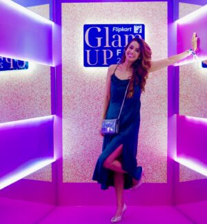 Pranitaa Pandit Instagram - Experiencing the Future of Beauty at Flipkart’s Glam Up Event! A stunning showcase of innovation where AI transforms online shopping into a personalized journey.
@flipkart @flipkartlifestyle 

#ad #partnership
#FlipkartGlamUp #GlamUpFest2024 #FlipkartGlamUpSale #OnlyOnFlipkart #BiggestBeautySale #makeup #beauty #FlipkartGlamUp #FutureOfBeauty #AIShopping #BeautyInnovation #Maybelline #JustHerbs #LotusHerbals #AdilquadrisPerfumes #TechMeetsElegance #BeautyRevolution #SmartShopping #DigitalBeauty #InnovativeShopping #GlamorousTech