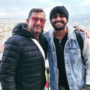 Prasad Oak Instagram - Happy birthday @mayankoak 
Love u…!!!
वाढदिवसाच्या अगणित शुभेच्छा…!!!
खूप खूप खूप प्रेम ❤️❤️❤️❤️❤️