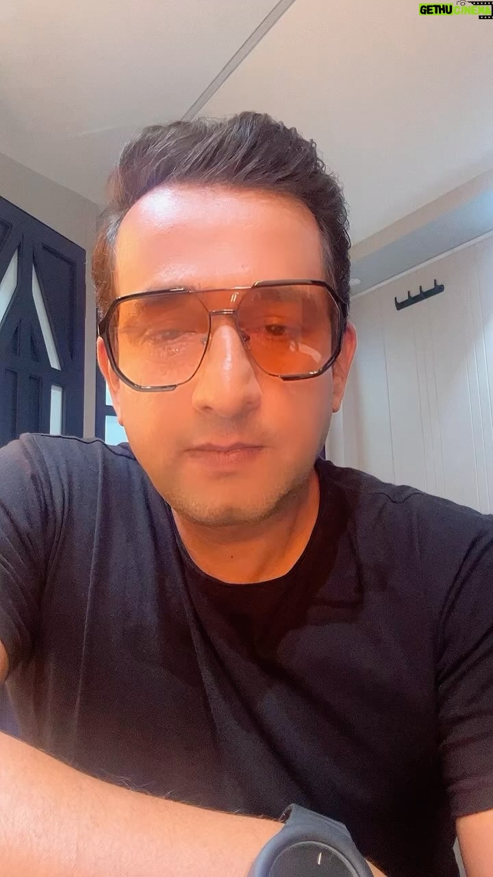 Prasad Oak - 42.3K Likes - सत्यघटनेवर आधारित 😜😂😜