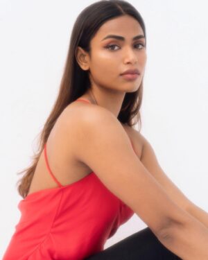 Preethy Karan Instagram - RED 🌹
.
.
.
.
.
.
Shot by @prachuprashanth
