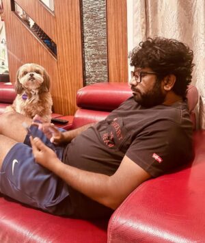 Prem Instagram - After a super day of shoot on the sets of #kd talking to #mrromeo❤️ @rakshitha__official @manjaramaswamy @manju_gowda_bs #prems