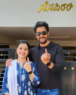Prem Kumar Instagram - VOTE ಮಾಡಿ ಪ್ರಜಾ ಪ್ರಭುತ್ವ ಉಳಿಸಿ 
ಜೈ ಹಿಂದ್