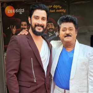 Prem Kumar Instagram - ಕಾಮಿಡಿಯಲ್ಲಿ ಕಿಲಾಡಿ , ಸ್ನೇಹಕ್ಕೆ ಒಡನಾಡಿ ಪ್ರೀತಿಯ ಜಗ್ಗೇಶಣ್ಣನಿಗೆ HAPPY BIRTHDAY 
Love u ಅಣ್ಣ 
#STAYLOVELY